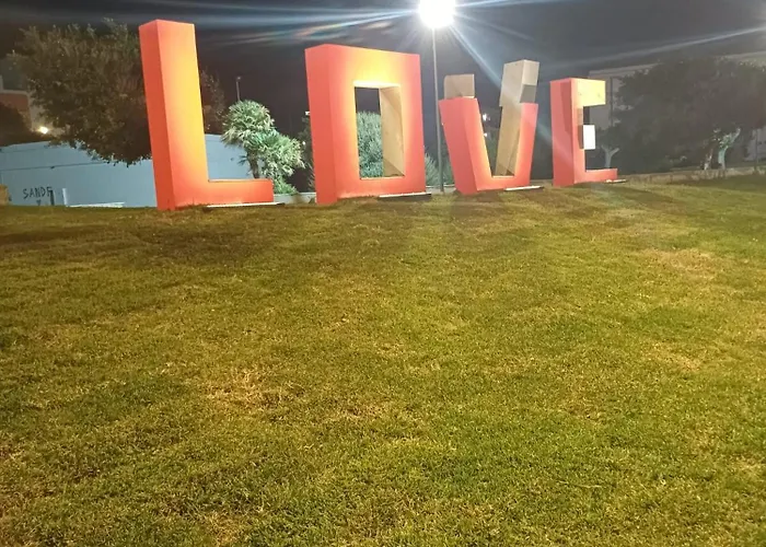 Terra Sinus House 公寓 *